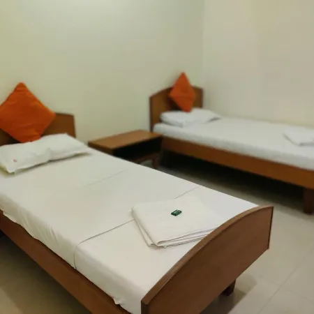 Ymca Colaba Mumbai Hotel Exterior photo